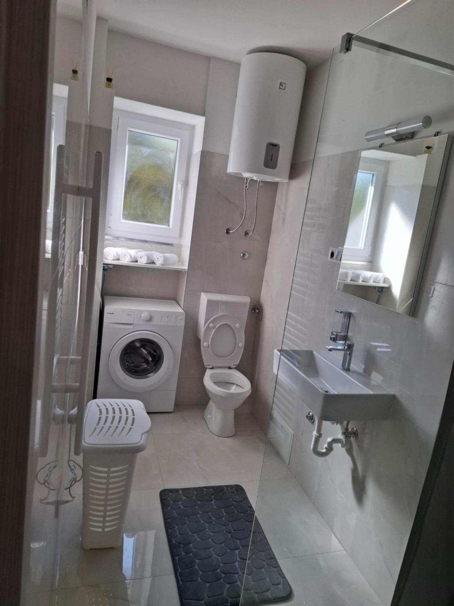 Apartment Barka *